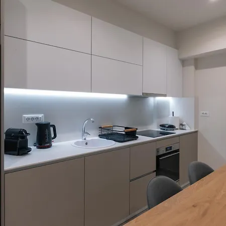 Sunlit Luxury Apartment, Rhodes 아파트 Rhodes City